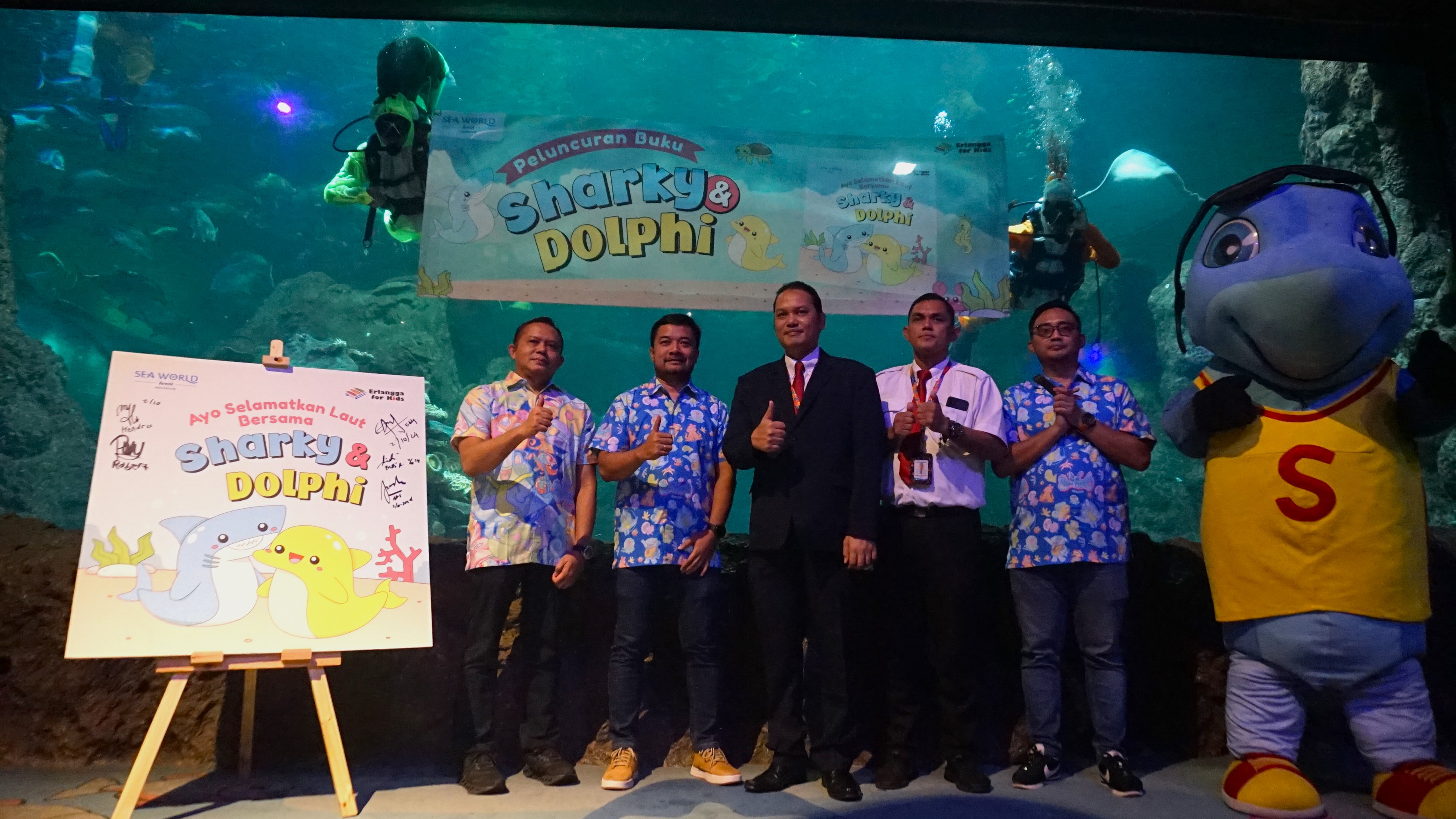 Rayakan Ulang Tahun Ke-32, Sea World Ancol Luncurkan Buku Edukasi Anak